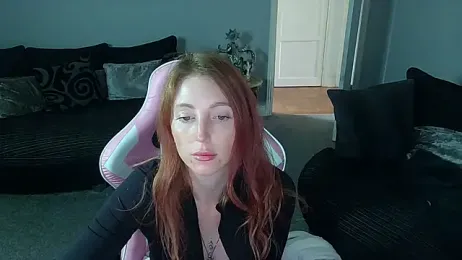 Red_firesquirt webcam model stream image