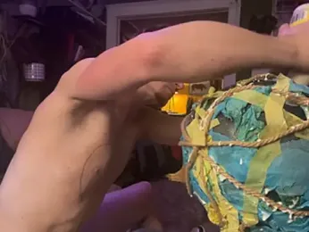 trash4cash webcam model stream image