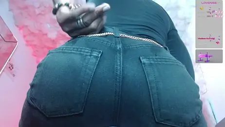 puca_ebony webcam model stream image