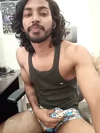 Yk_physique webcam model stream image