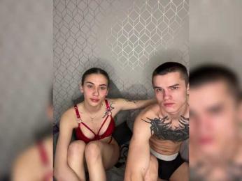 AAOneLove webcam model stream image