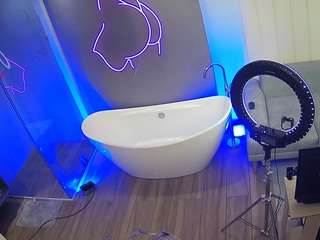 voyeurcam-casa-salsa-bathroom-5 webcam model stream image