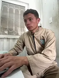 santiObrero webcam stripchat model stream image