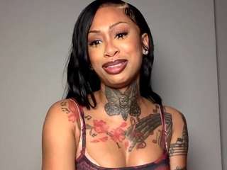 trinityteighlour webcam camsoda model stream image