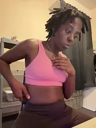 choclatepeaach webcam stripchat model stream image