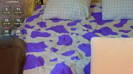 two_gerls_here webcam model stream image