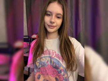 kissnotilt webcam bongacams model stream image