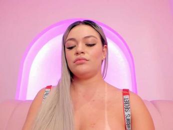 milaowens webcam bongacams model stream image