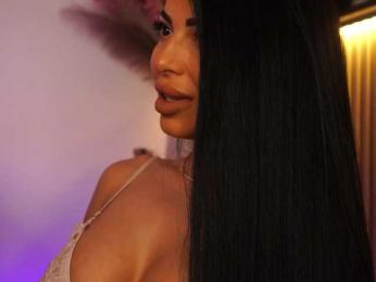 KimyBroox webcam model stream image