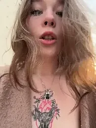 Mimiumuy webcam model stream image