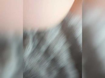 2Bro webcam model stream image