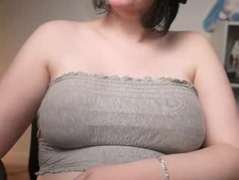 krystalsyxx webcam chaturbate model stream image