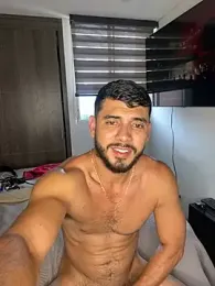 Dimitri_Bass webcam model stream image