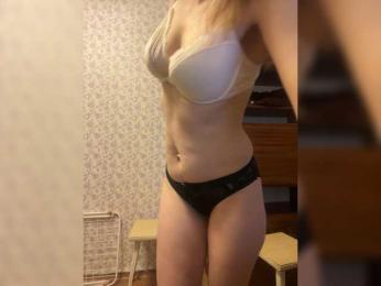 Aliya7 webcam bongacams model stream image