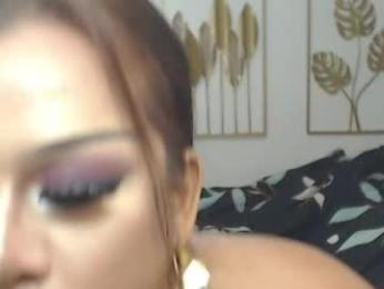 yourtrannyqueenxxx webcam model stream image