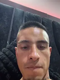 willclayy webcam model stream image