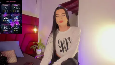 LadyLuminary webcam model stream image