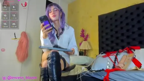 VeronikaBloom_ webcam stripchat model stream image