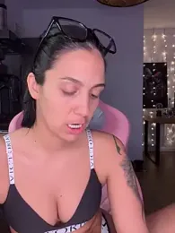 LaPetiteKim webcam model stream image