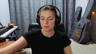 TonyaNatiello webcam model stream image