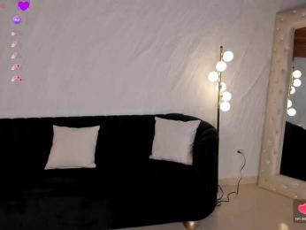 MaryLewis webcam model stream image