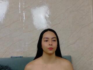 Martina Belmont webcam model stream image