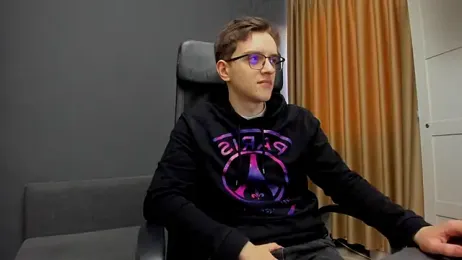 FelixStarkk webcam model stream image