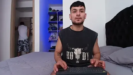 Two_sinzXX webcam stripchat model stream image