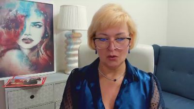 Luna_xFantasy webcam model stream image