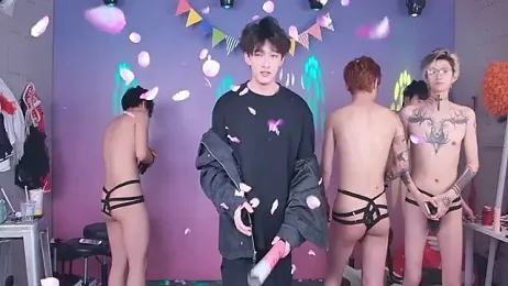 NTN-lucky webcam stripchat model stream image