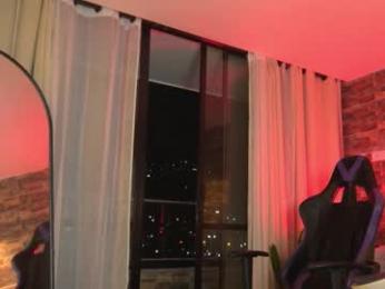 ashleyyfox_ webcam chaturbate model stream image