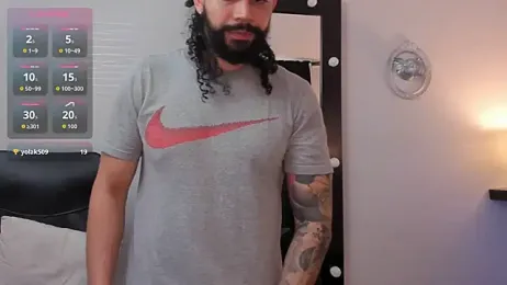 AlukardBig webcam model stream image