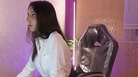 Bella19_ webcam stripchat model stream image