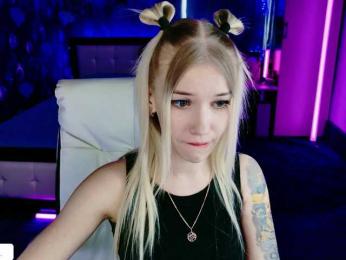 NaomiHita webcam bongacams model stream image