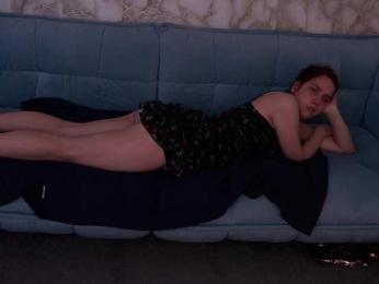 LiviaShy webcam model stream image