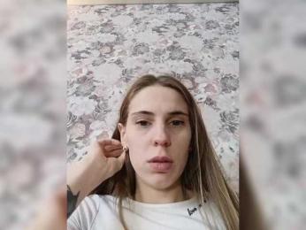 ---kisa25_ webcam model stream image