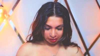 Meelfox webcam model stream image