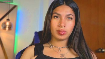 Meelfox webcam model stream image