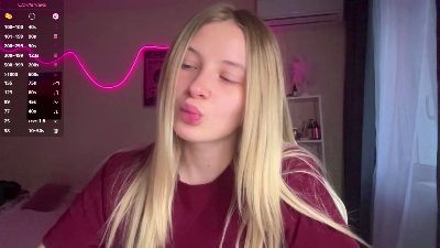 BlazingBlonde webcam model stream image