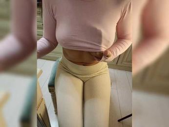 GTRound webcam model stream image