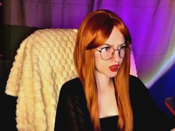 HeyAlise webcam model stream image