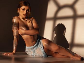 TeffyLaRose webcam model stream image