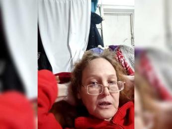 Madam-oss webcam model stream image