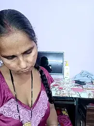 reemacouple007 webcam model stream image