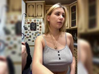 _Magic_ webcam bongacams model stream image