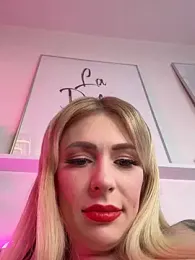 SelinaGalinsky6 webcam stripchat model stream image