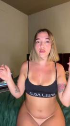 seexyylola webcam model stream image