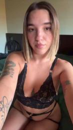 seexyylola webcam model stream image