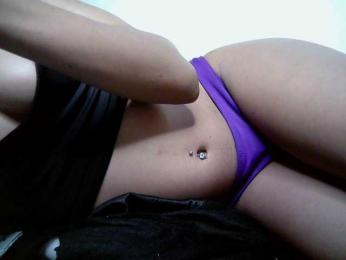 zipporah webcam bongacams model stream image