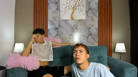 VERY_HOT_GUYS webcam model stream image